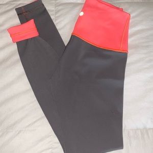 Cute, like new lululemon leggings!